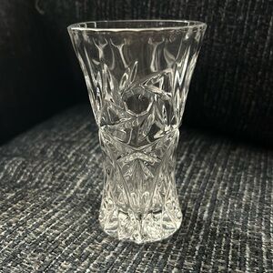 Lenox Starburst/Pinwheel 4” Vase clear crystal